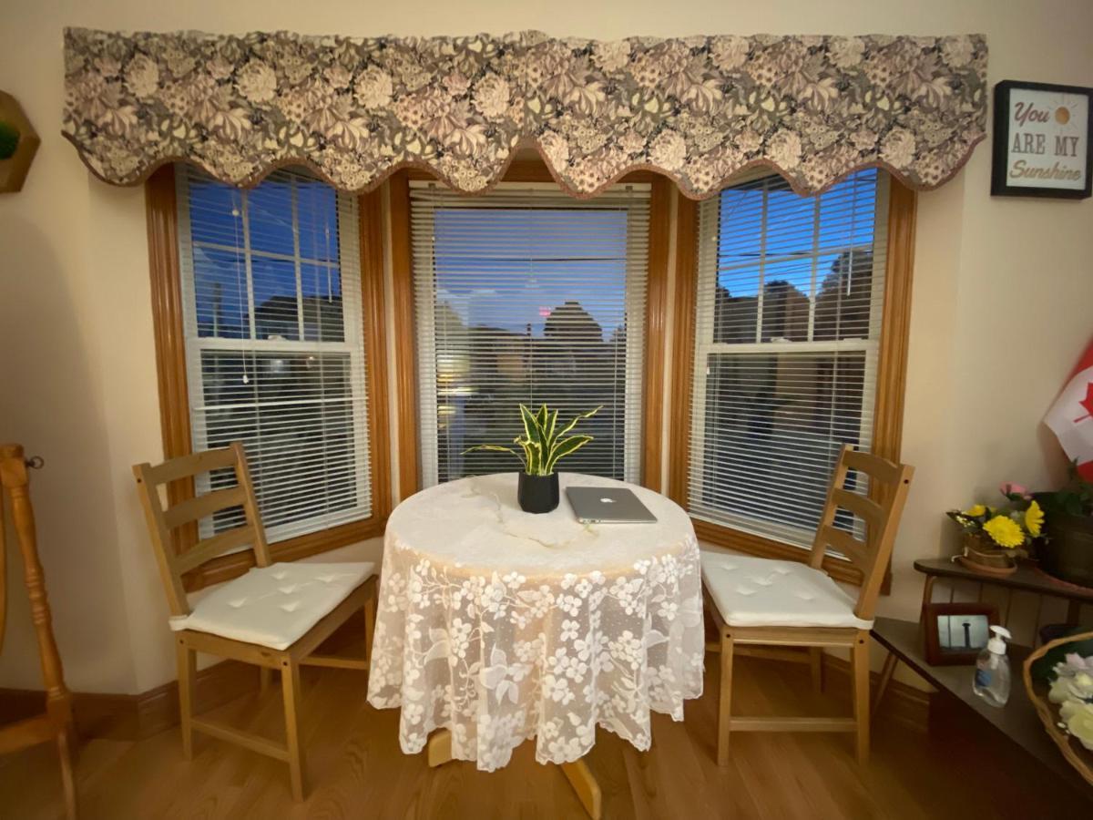 Anna'S Bed & Breakfast Niagara Bagian luar foto